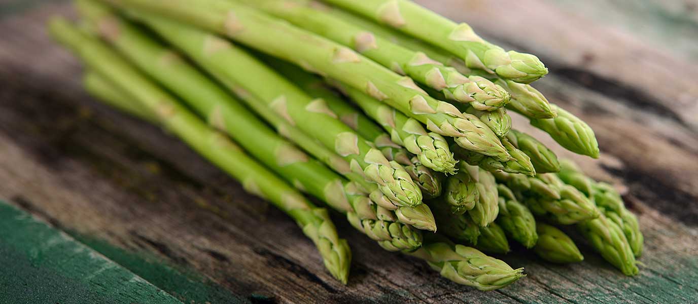 grüner Spargel